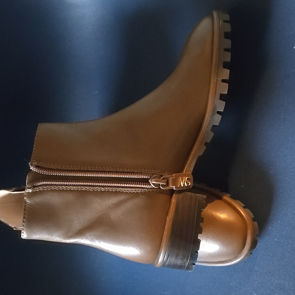 Stuart Weitzman Brown Leather Ankle Boots - Size 4 - Picture 10 of 13